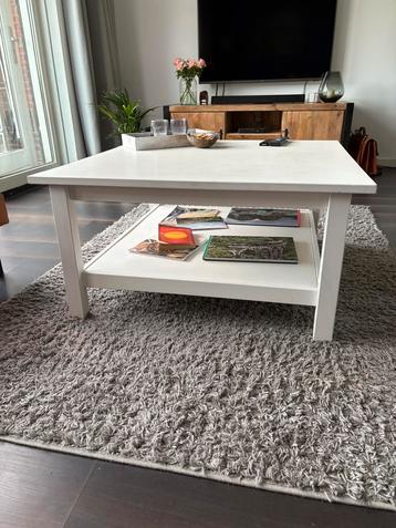 Salontafel + vloerkleed