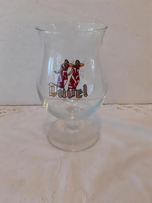 Mooi Duvel glas met 2 zingende dames uit 2004, Verzamelen, Biermerken, Zo goed als nieuw, Glas of Glazen, Duvel, Ophalen of Verzenden