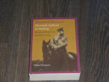 Ekisabeth Heresch - Verraad,lafheid en bedrog beschikbaar voor biedingen