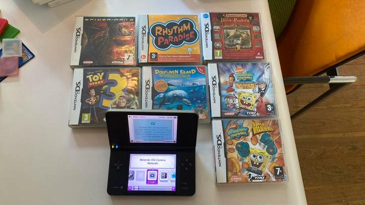 Nintendo dsi xl met spellen, Spelcomputers en Games, Spelcomputers | Nintendo DS, Zo goed als nieuw, Dsi, Ophalen of Verzenden