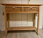 Houten sidetable met rieten manden, Ophalen, Zo goed als nieuw