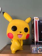 FUNKO POP POKÉMON PIKACHU FLOCKED GROOT FORMAAT!!!, Verzamelen, Poppetjes en Figuurtjes, Ophalen of Verzenden