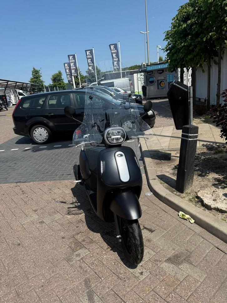 Kymco filly 50cc mooie dames brommer, Fietsen en Brommers, Scooters | Kymco, Nieuw, Overige modellen, Maximaal 45 km/u, Benzine