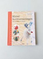 kleine kerstversieringen breien haken nieuw! hardcover, Ophalen of Verzenden, Nieuw, Breien, Patroon of Boek