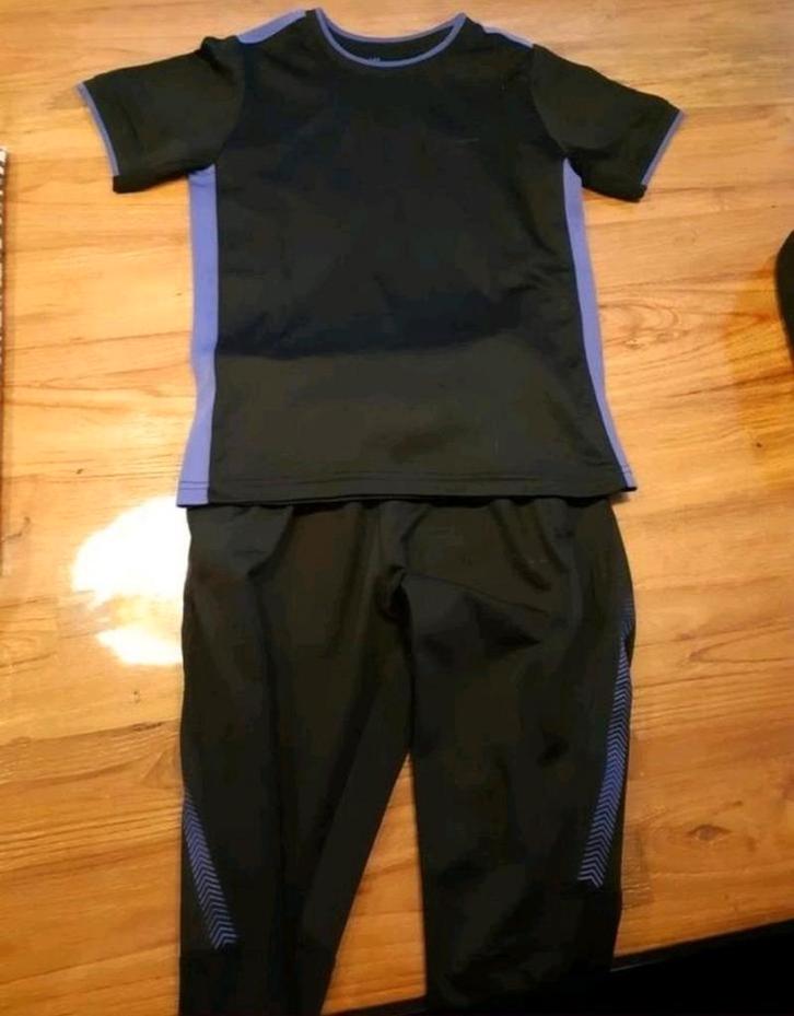 Sportkleding setje maat 128, Dutchy, Kinderen en Baby's, Kinderkleding | Maat 128, Gebruikt, Meisje, Setje, Ophalen of Verzenden