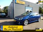 Opel Astra GTC 1.6 SPORT OPC-LINE*NAVI*PANORAAM*CR CONTR*XEN, Auto's, Voorwielaandrijving, Gebruikt, Zwart, 4 cilinders