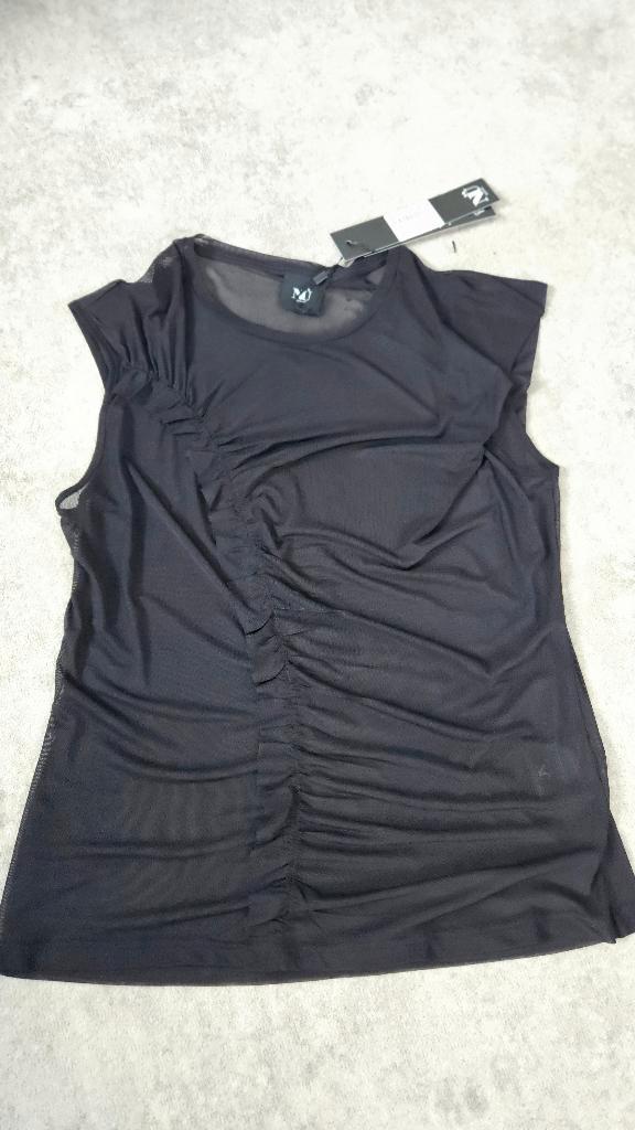 Voile top, mt L - merk NU Denmark.. nieuw met kaartje!, Kleding | Dames, Tops, Nieuw, Maat 42/44 (L), Zwart, Zonder mouw, Ophalen of Verzenden
