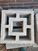 GRATIS 10 patioblokken betonblok Grijs 30x30x10 cm, Ophalen, Zo goed als nieuw, Bakstenen