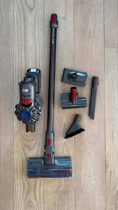 Dyson V8 Parquet, Witgoed en Apparatuur, Stofzuigers, Gebruikt, Stofzuiger, Minder dan 1200 watt, Reservoir, Ophalen of Verzenden