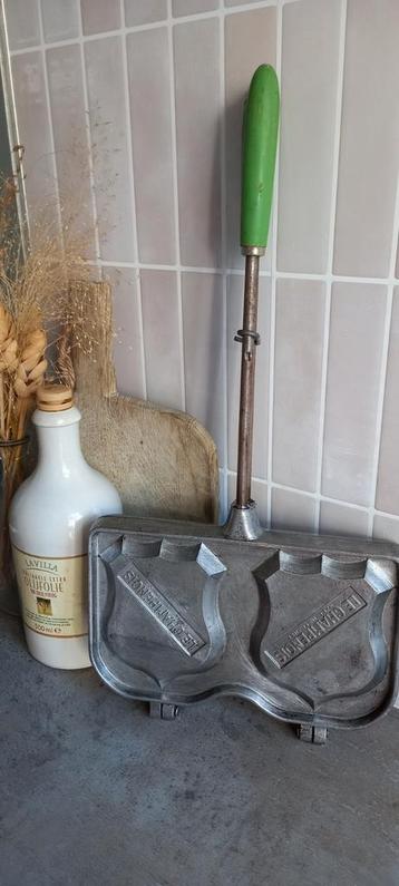Frans vintage Le Champenois tostiijzer gas bbq open vuur beschikbaar voor biedingen