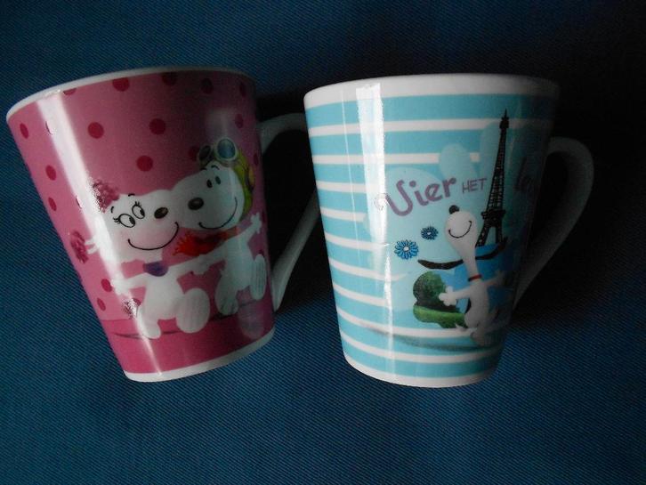 2 Snoopy bekers 2015 Peanuts Fox, Verzamelen, Stripfiguren, Gebruikt, Gebruiksvoorwerp, Snoopy, Ophalen