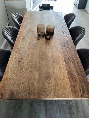 Eettafel (mango hout) 240cm  beschikbaar voor biedingen