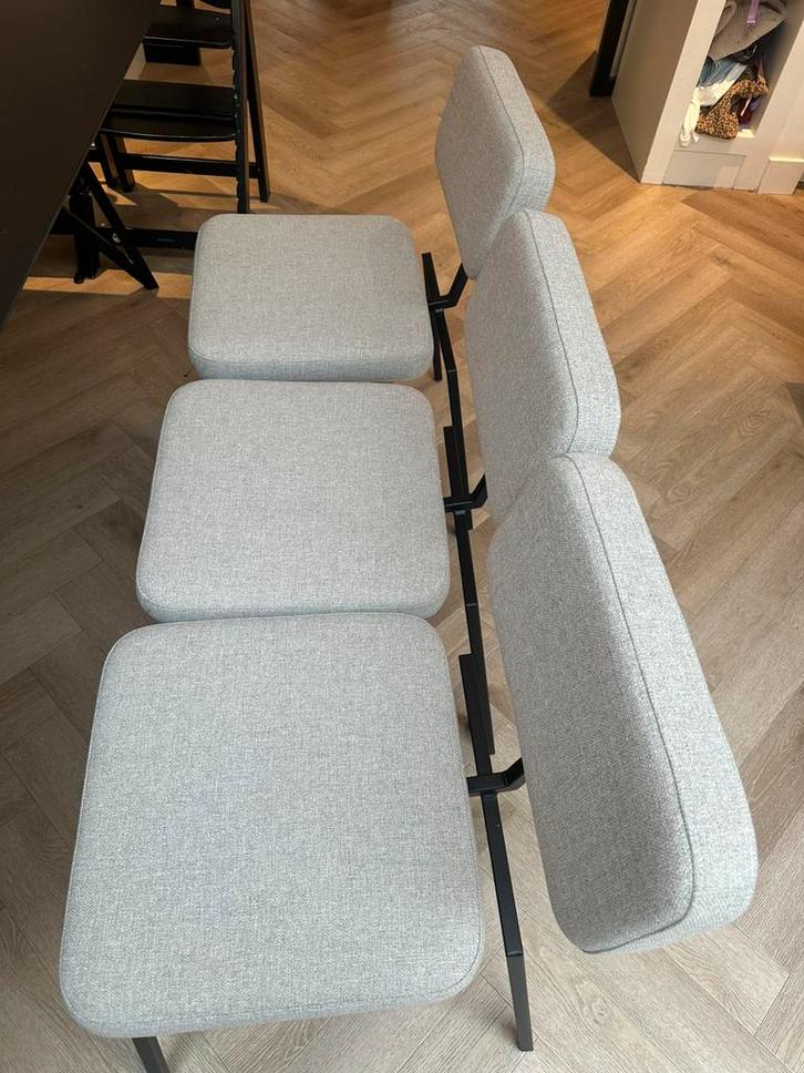 Eettafel stoelen studio Henk 3x Ode Chair NIEUW, Huis en Inrichting, Stoelen, Zo goed als nieuw, Drie, Grijs, Ophalen of Verzenden