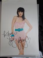 Katy Perry handtekening gesigneerde foto 30x20cm, Verzamelen, Muziek, Artiesten en Beroemdheden, Ophalen of Verzenden, Zo goed als nieuw