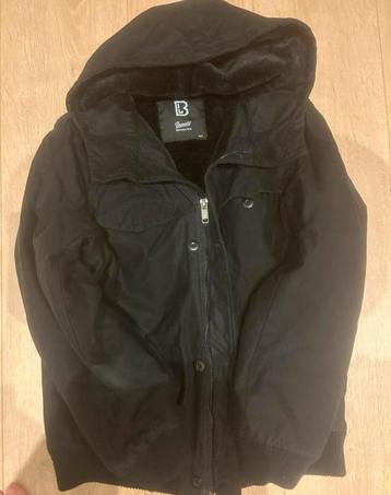 Exclusieve Brandit Winterjas – Heren/Dames – L – Topstaat beschikbaar voor biedingen