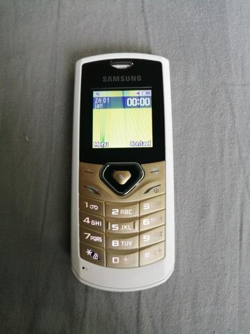WEG=WEG!!! VINTAGE SASMUNG E1170 MOBIELE TELEFOON + LADER! beschikbaar voor biedingen