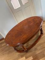 Noten houten salontafel met laatje, Gebruikt, 100 tot 150 cm, Minder dan 50 cm, Ovaal