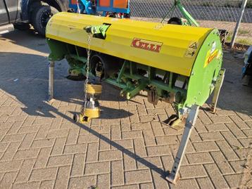 Spitmachine Celli X40 160 beschikbaar voor biedingen