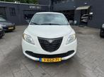 Lancia Ypsilon 0.9 TwinAir Elefantino Plus! Airco!, Voorwielaandrijving, Gebruikt, Origineel Nederlands, Bedrijf