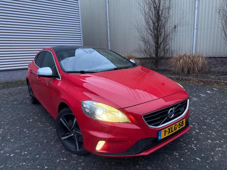Volvo V40 2.0 D4 190PK R-Design (bj 2014) PANO|XENON|LEER|EL, Auto's, Volvo, Bedrijf, Te koop, V40, ABS, Airbags, Airconditioning