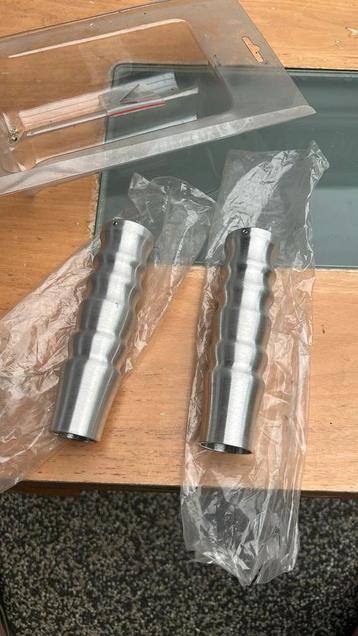 Handgrepen ,1 inch aluminium beschikbaar voor biedingen
