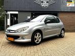 Peugeot 206 1.4-16V Quiksilver Clima, Auto's, Peugeot, Voorwielaandrijving, 4 cilinders, Metallic lak, Origineel Nederlands