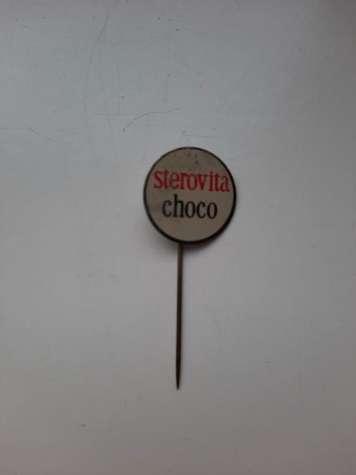Sterovita Choco Melkfabriek Rotterdam Rond Aluminium Speldje, Verzamelen, Speldjes, Pins en Buttons, Gebruikt, Speldje of Pin