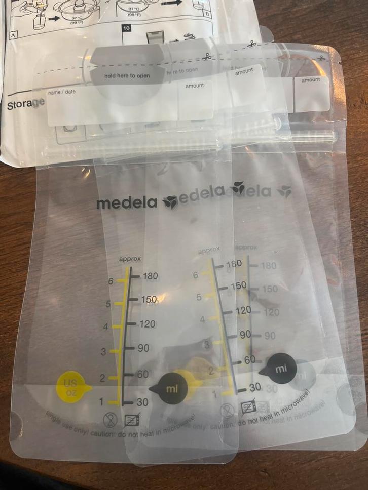 Medela Bewaarzakjes Moedermelk - 60 stuks - Nieuw, Kinderen en Baby's, Babyvoeding en Toebehoren, Nieuw, Overige typen, Ophalen of Verzenden