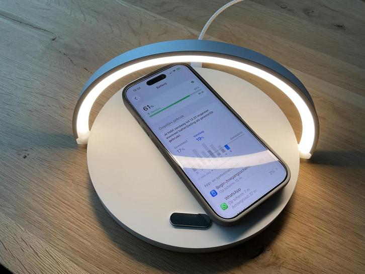 Multifunctionele oplaadpad met sfeerverlichting, Huis en Inrichting, Lampen | Tafellampen, Zo goed als nieuw, Minder dan 50 cm