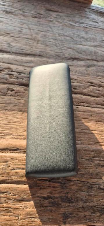 70-73 Camaro Middenconsole armsteun beschikbaar voor biedingen