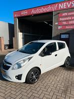 Chevrolet Spark 1.0 Bifuel CARPLAY nieuwe koppeling Airco, USB, 15 km/l, 4 cilinders, Wit