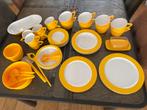 Mepal Rosti servies  geel/wit, Caravans en Kamperen, Ophalen, Zo goed als nieuw, Campingstoel