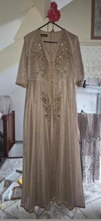 Marokkaanse jurk, Ophalen