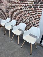 Witte eetkamerstoelen zgan ! €50 per stuk, Huis en Inrichting, Ophalen, Zo goed als nieuw, Wit, Kunststof