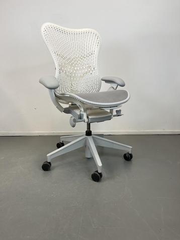 4x Herman Miller Mirra 2 Bureaustoel Alpine - Wit beschikbaar voor biedingen