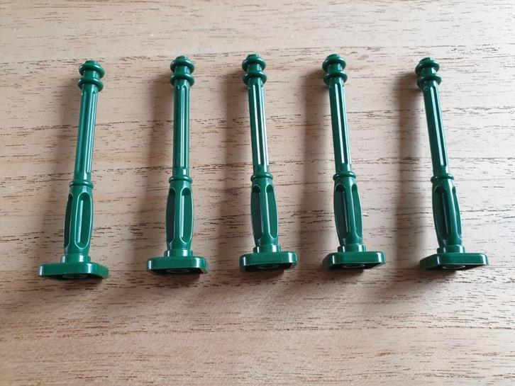 Partij N663=5x Nieuwe Lego lantaarnpalen Donker groen, Kinderen en Baby's, Speelgoed | Duplo en Lego, Nieuw, Lego, Losse stenen