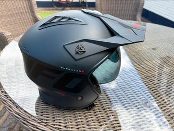 Ufo sheratan jet helmet mat zwart als nieuw maat 57 58 cm beschikbaar voor biedingen