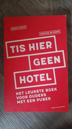 Tis hier geen hotel - Saskia Smith & Martine de Vente, Ophalen of Verzenden, Nieuw, Zwangerschap en Bevalling