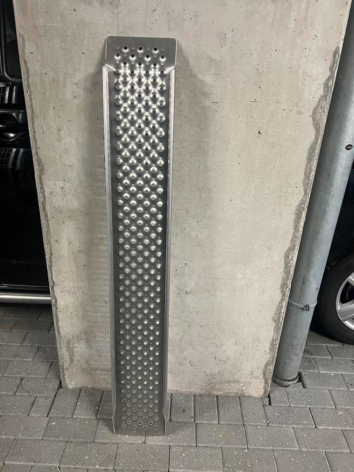 Motor Oprijplaat 2 x gebruikt, Auto diversen, Aanhangwagen-onderdelen, Zo goed als nieuw, Ophalen