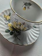 Old Foley Kop en Schotel - Gele Magnolia, Antiek en Kunst, Antiek | Servies los, Ophalen