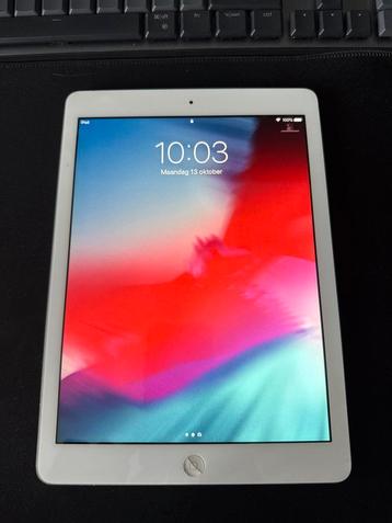 Apple iPad Air A1474 beschikbaar voor biedingen