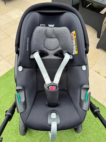 Maxi cozi pebble 360 isize inc newborn inzet beschikbaar voor biedingen