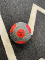 Medicijn bal - 1kg - TKO - Rubber - showroom, Sport en Fitness, Fitnessmaterialen, Ophalen of Verzenden, Zo goed als nieuw, Benen