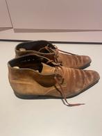 Santoni suede maat 45, Bruin, Ophalen of Verzenden, Santoni, Gedragen