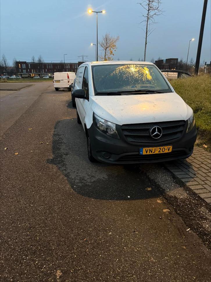 Mercedes-Benz Vito 2019 Wit, Auto's, Bestelauto's, Bedrijf, Airbags, Bluetooth, Centrale vergrendeling, Elektrische buitenspiegels