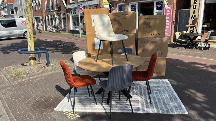 Eetkamerstoel Ribstof grijs, bruin of wit nu 79,00 NIEUW, Huis en Inrichting, Stoelen, Zo goed als nieuw, Vijf, Zes of meer stoelen