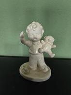 Goebel beeldje Charlot Byj – kind met teddybeer – W. Germany, Ophalen of Verzenden, Zo goed als nieuw, Dier