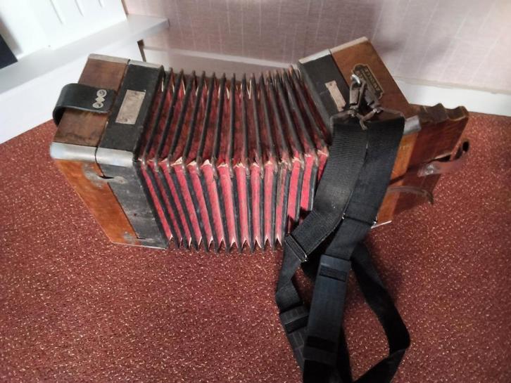 Oude Knopaccordeon - A&D Leeuw Zwolle, Muziek en Instrumenten, Accordeons, Gebruikt, Knopaccordeon, Overige formaten, Overige merken