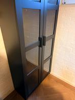 Ikea Brimnes matzwart vitrinekast, Huis en Inrichting, Kasten | Vitrinekasten, Ophalen, 50 tot 100 cm, 150 tot 200 cm, 25 tot 50 cm