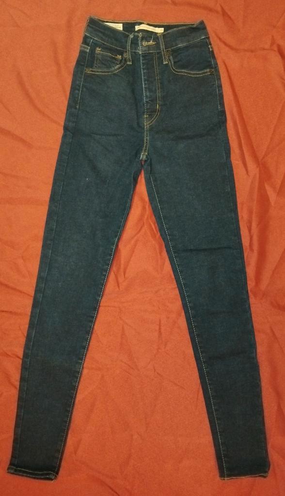 Levi's Super Skinny - Nieuw! Maat w24 L28, Kleding | Dames, Spijkerbroeken en Jeans, Nieuw, W27 (confectie 34) of kleiner, Blauw